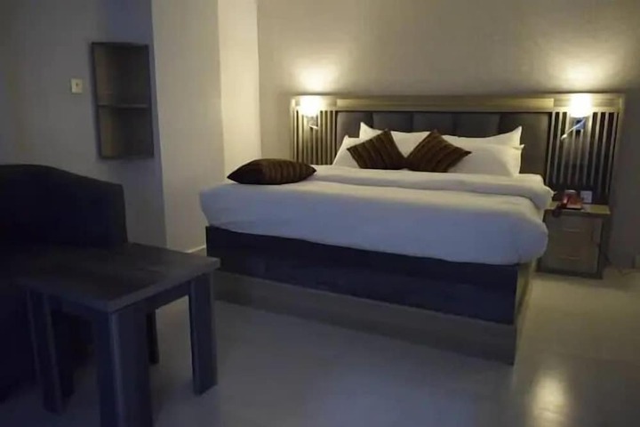 Room 7 of 47