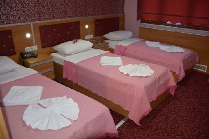 Room 17 of 48