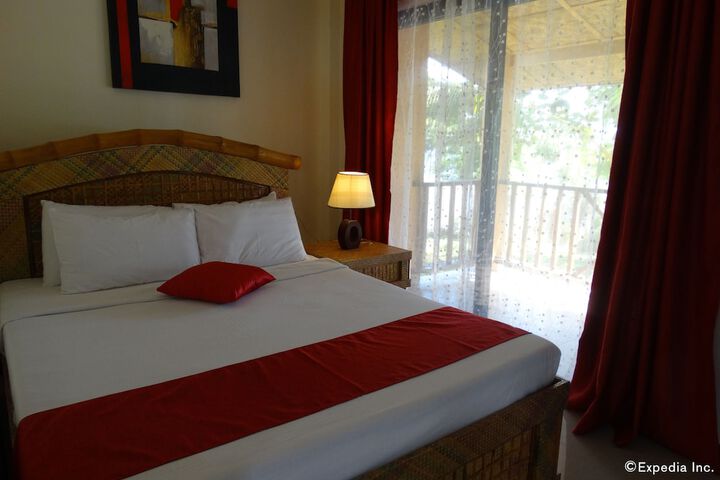 Room 9 of 70