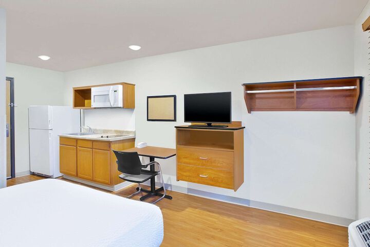 Room 10 of 22
