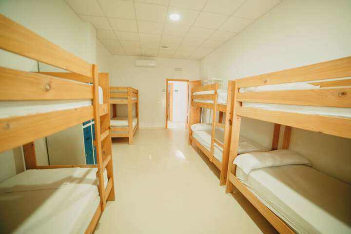Room 2 of 18