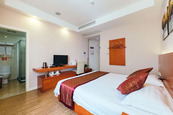 Room 45 of 107