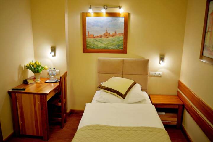 Room 34 of 91