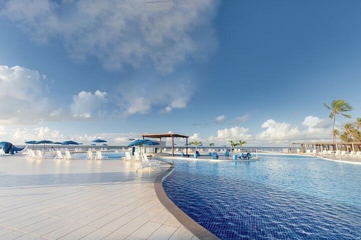 Pool Hotel