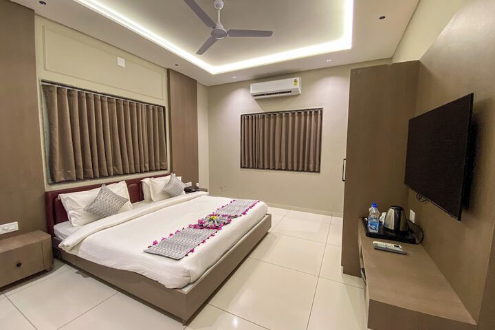 Room 7 of 86