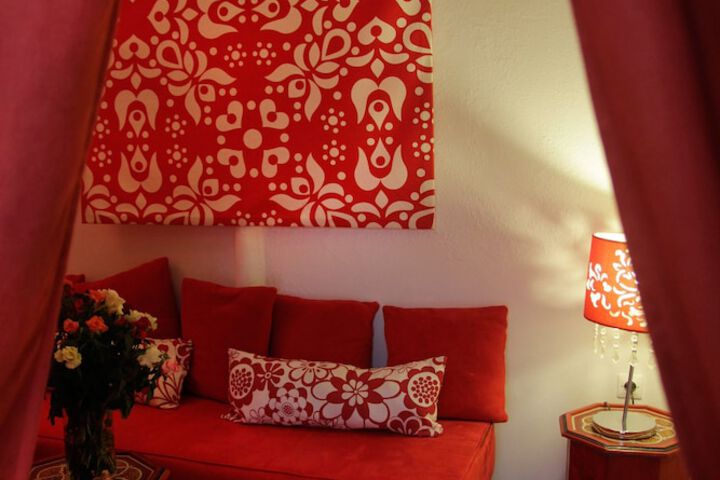 Room 7 of 65