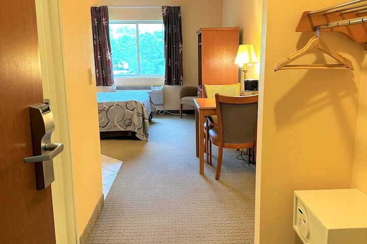 Room 22 of 56