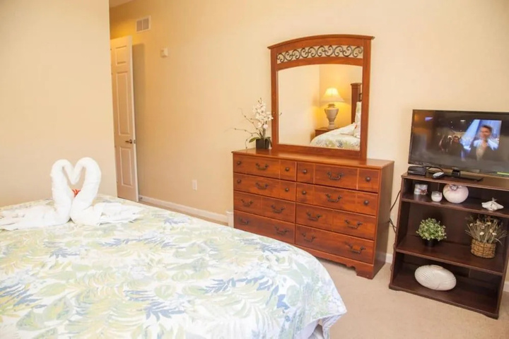 Room 2 of 25