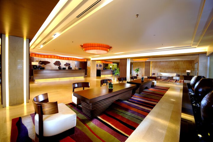 Guest Lobby