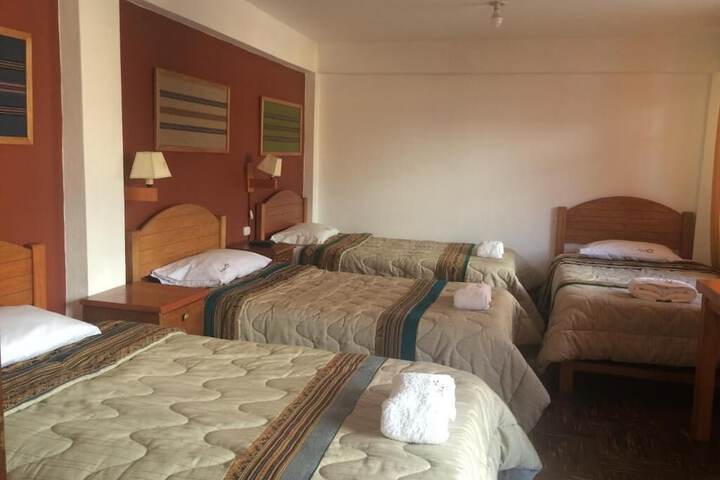 Room 16 of 34