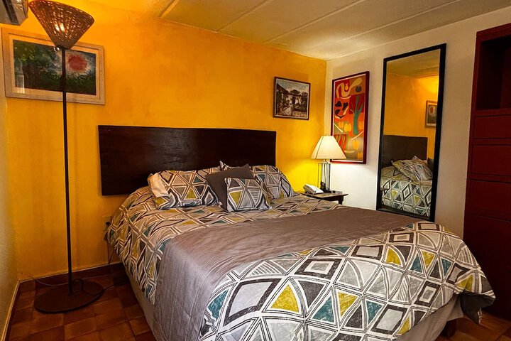 Room 8 of 39