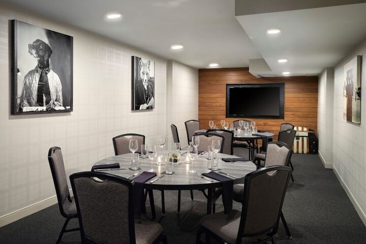 Meeting facility