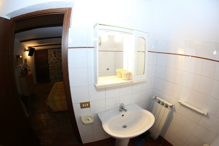 Room 40 of 78