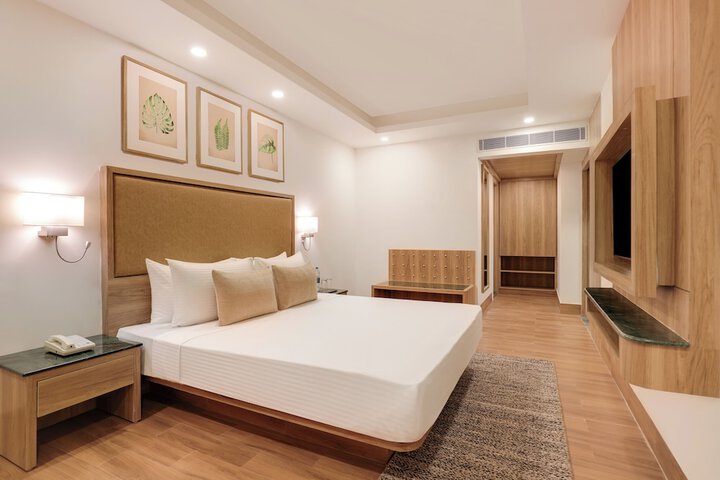 Room 10 of 57