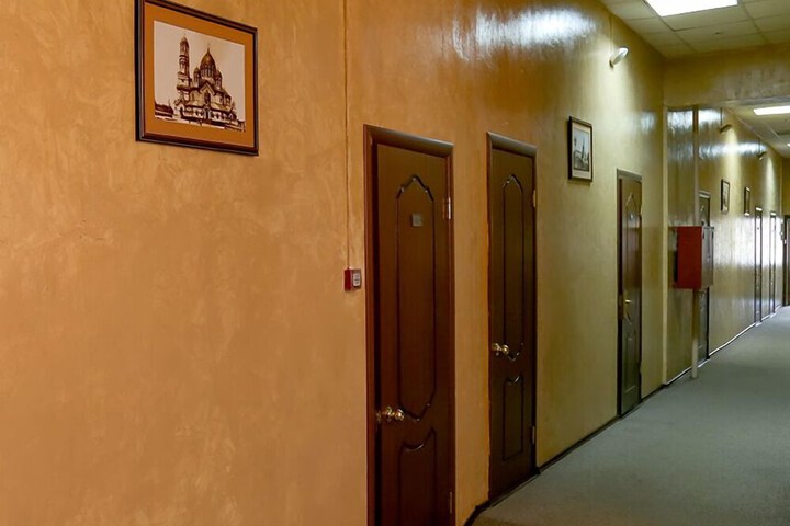 Ballroom/Hall 83 of 89