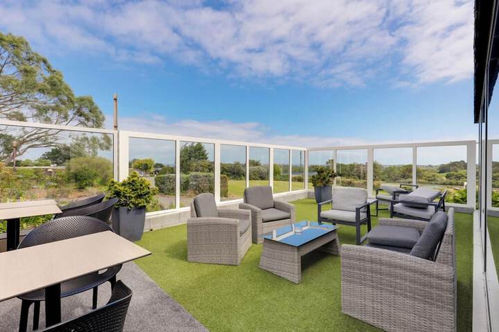 Terrace/Patio 75 of 77