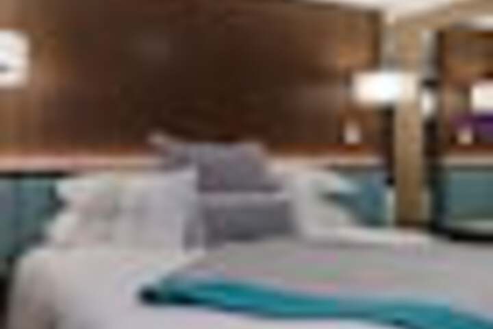 Room 11 of 216