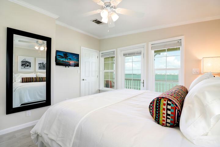 Room 3 of 21