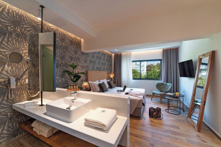 Room 20 of 54