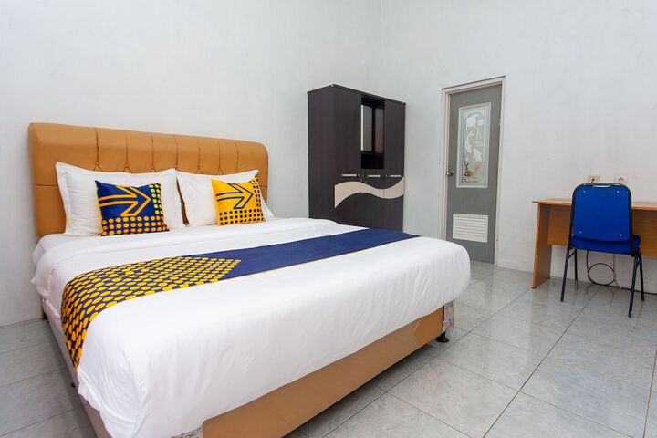 SPOT ON 2830 Azka Guest House Syariah