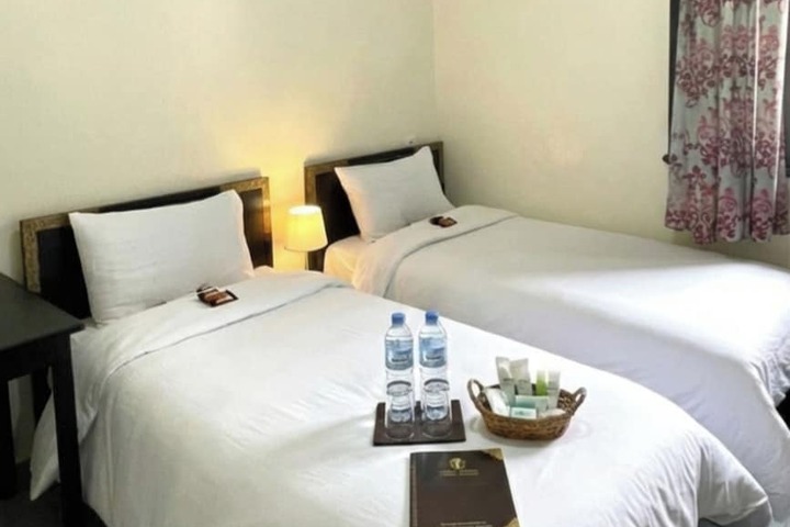 Room 60 of 75