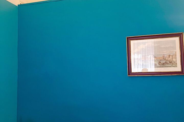Room 26 of 40