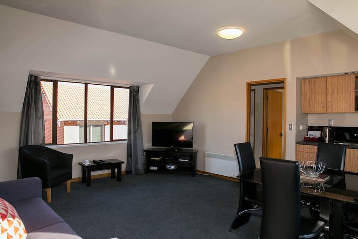 Room 40 of 104