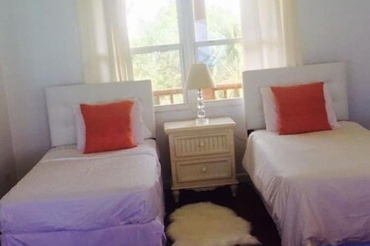 Room 15 of 74