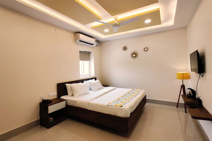 Room 5 of 27