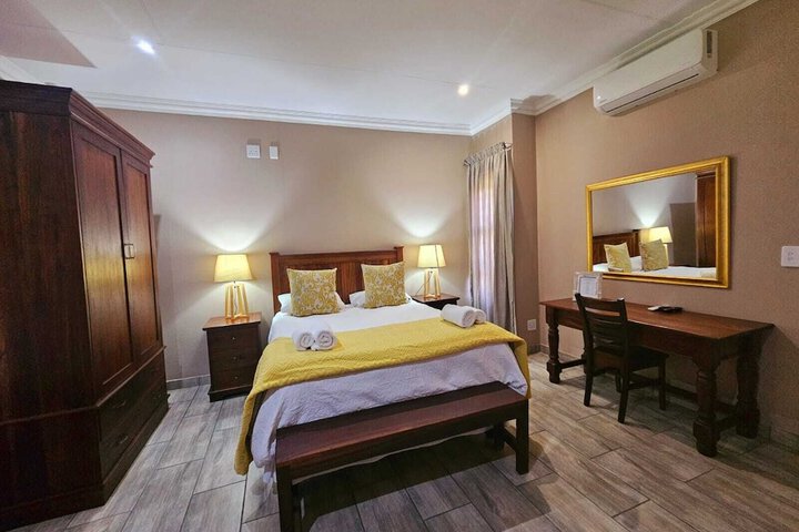 Room 38 of 85