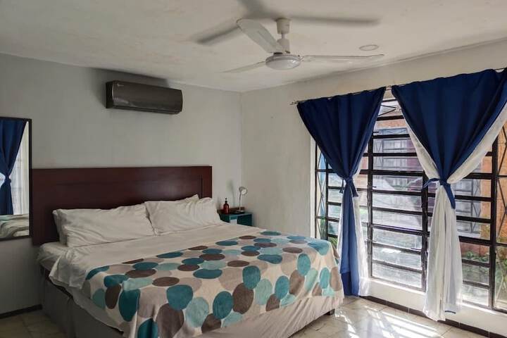 Room 8 of 34