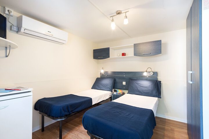 Room 11 of 95