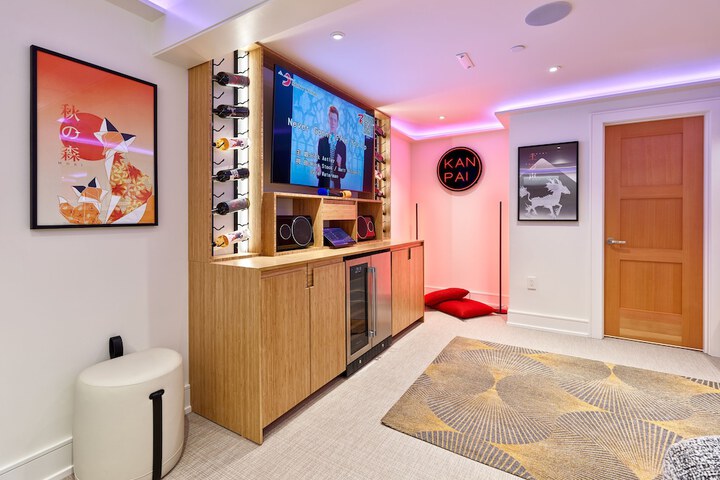 Room 47 of 54