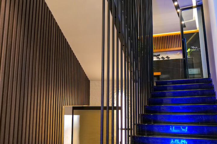 Hotel Interior 6 of 201