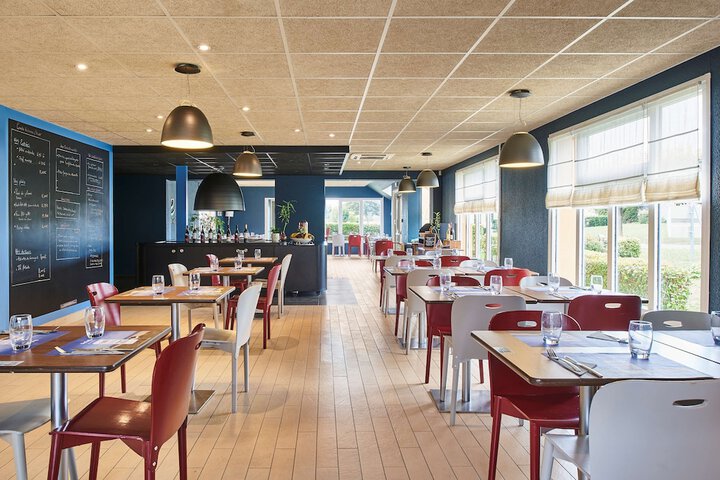 Dining Photos