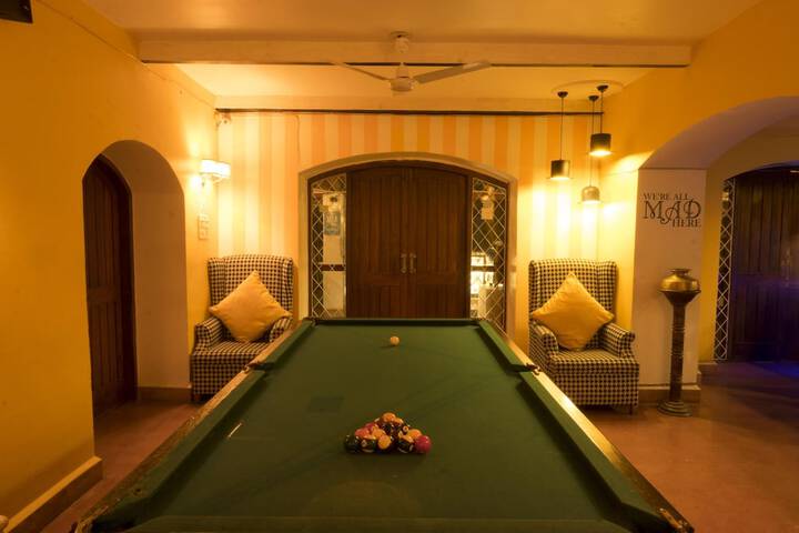 Guest Lobby