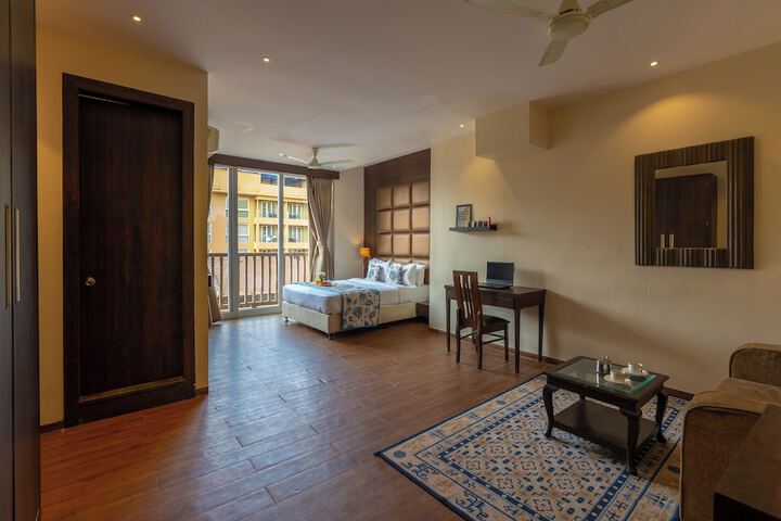 Room 16 of 26