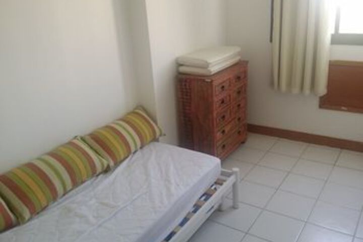 Room 11 of 24