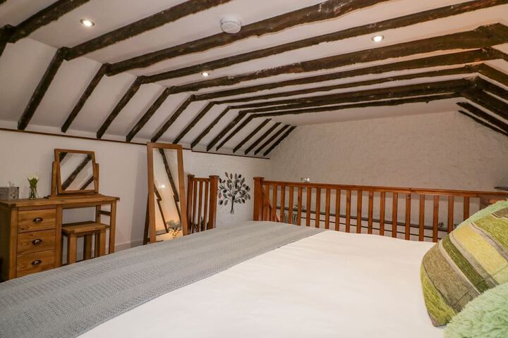 Room 7 of 54