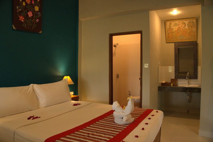 Room 54 of 185