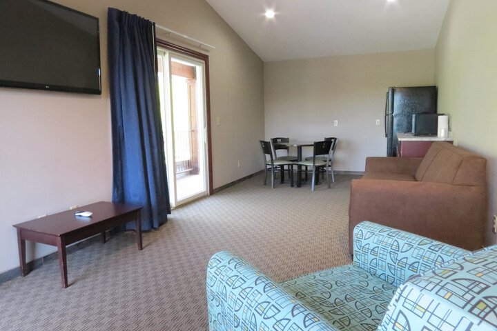 Room 12 of 22
