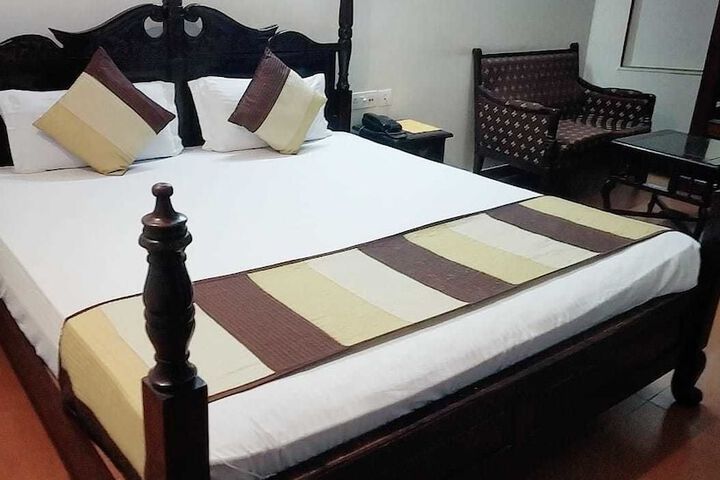 Room 14 of 34
