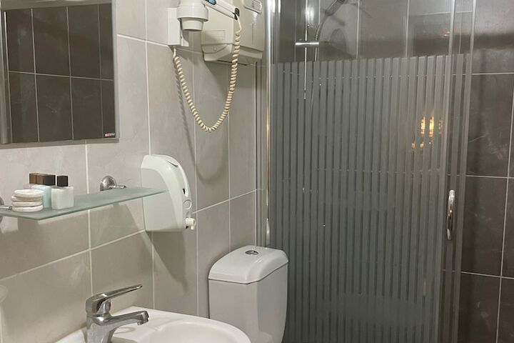 Room 19 of 22