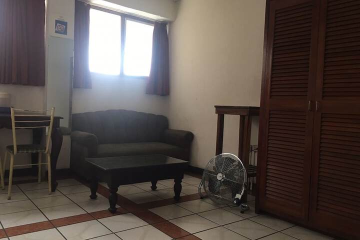 Room 9 of 24