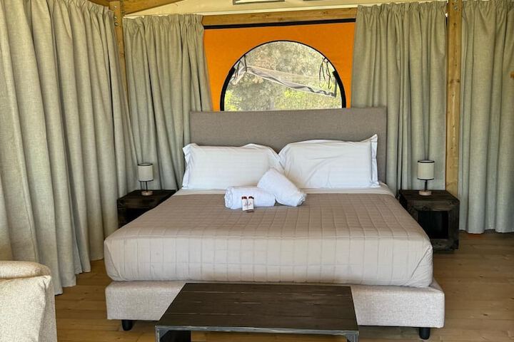 Room 25 of 123