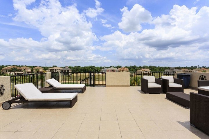 Terrace/Patio 8 of 51