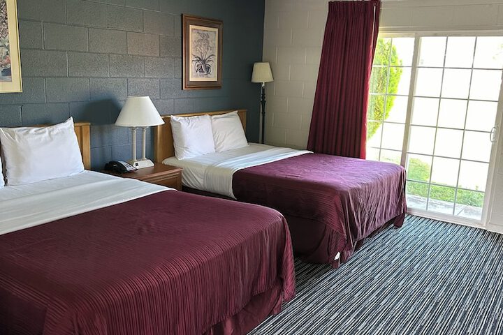 Room 22 of 36