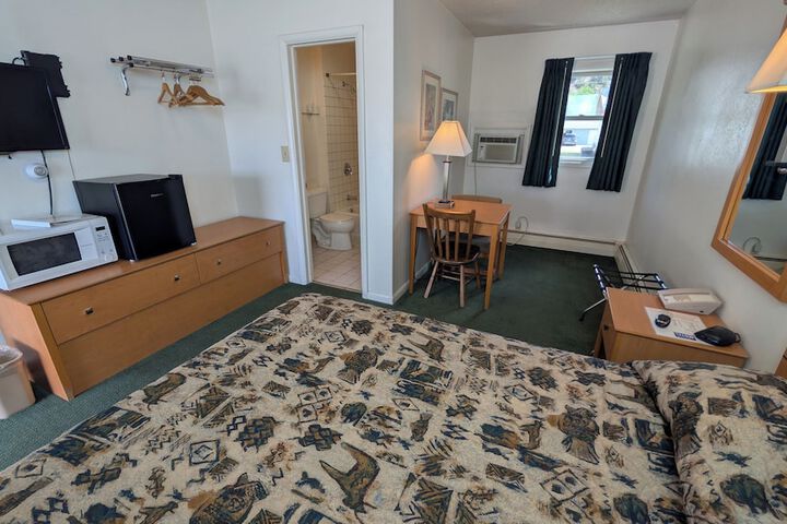Room 67 of 84