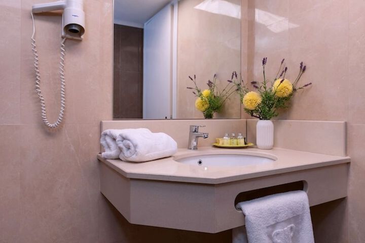 Clean Restrooms
