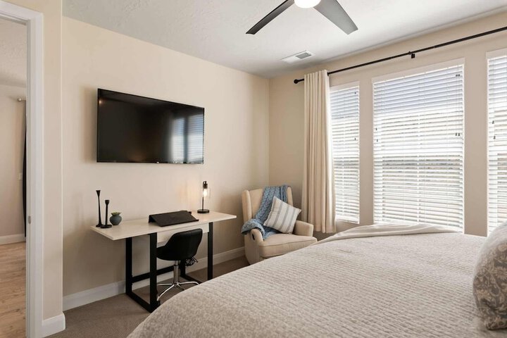 Room 3 of 54